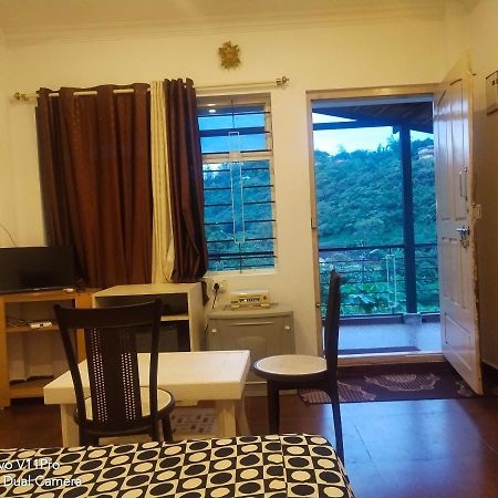 Silent De Coorg Leilighet Madikeri Eksteriør bilde